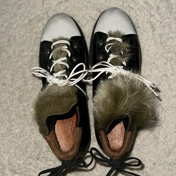 A.S. 98 Free People / Camp Out Hiker size 40 - Picture 2 of 15